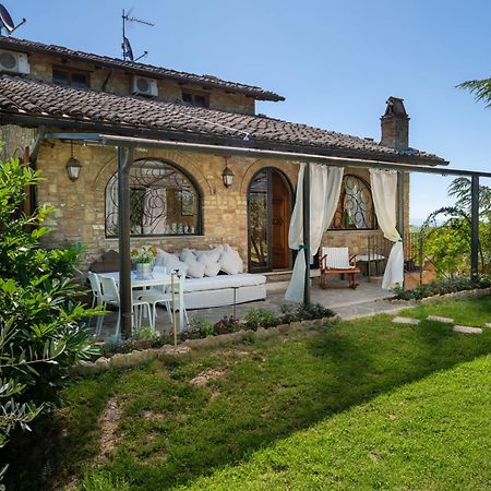 Mikipongtwo Villa Montepulciano Stazione Exteriör bild